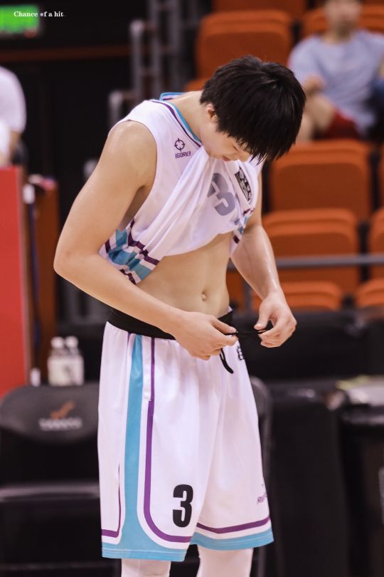 今天是少年感满满的轩轩