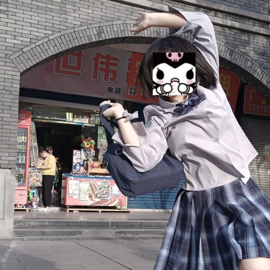 有些男生是不是看多了抖音的筷子腿就觉得正常人胖