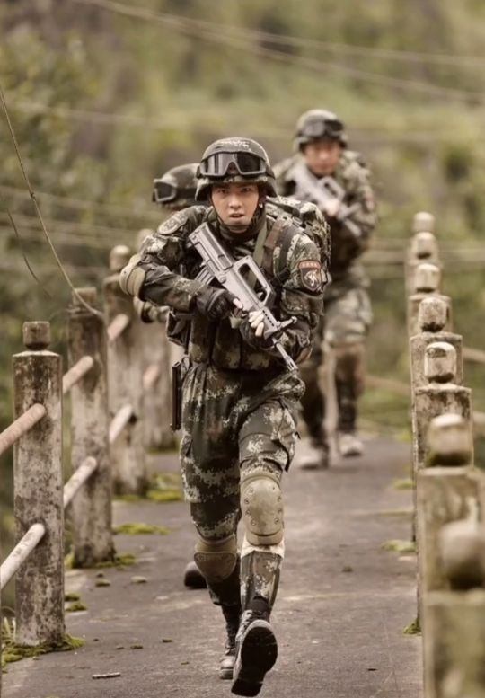 什么时候才能看见你啊超帅的燕破岳