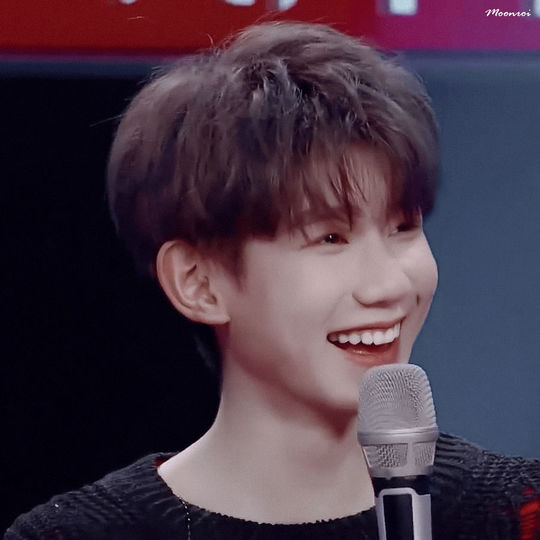 好喜欢王源的笑