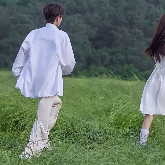 王源新专辑拍的图片做情头好好看绝了