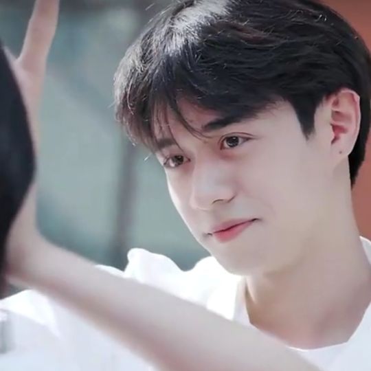 有没有吴夏帆和陈逸泽的情头啊啊啊啊啊我好上头